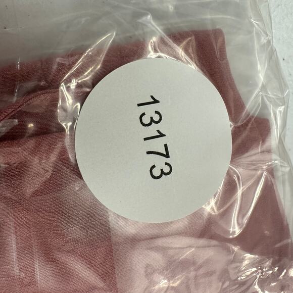 Cocomo Womens Pullover Top Size 2X Mauve Tiered Bell Sleeve Scoop Neck Peasant - Picture 7 of 7